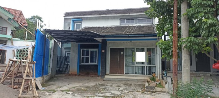 Rumah Disewakan Semi Furnished di Taman Lembah Hijau Lippo Cikarang